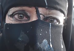 لزبی ها در مهمانی فیلم سکس با برادر شرکت ساختمانی در حال خوردن تکه هایی هستند